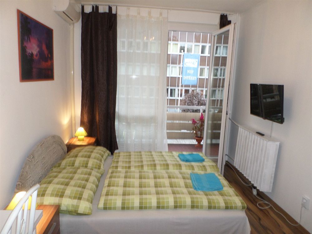 Apartment4You บูดาเปสต์ ภายนอก รูปภาพ