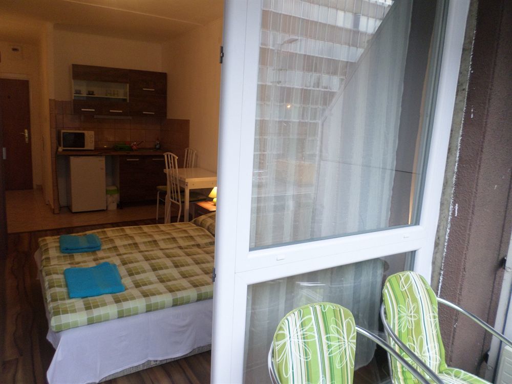 Apartment4You บูดาเปสต์ ภายนอก รูปภาพ